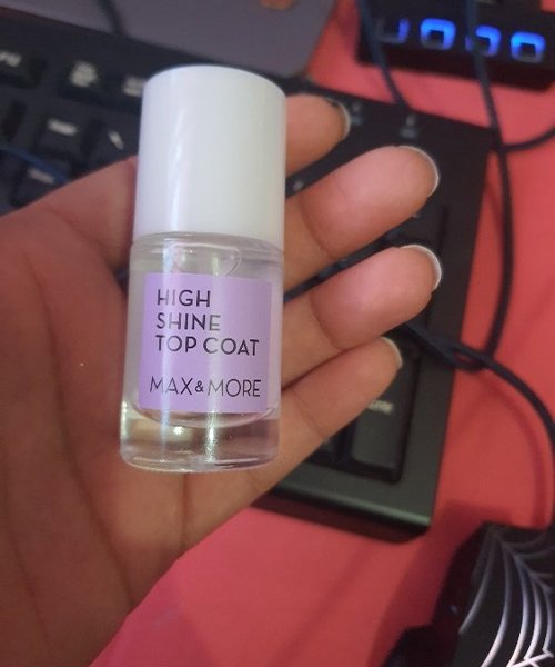 High-shine top coat